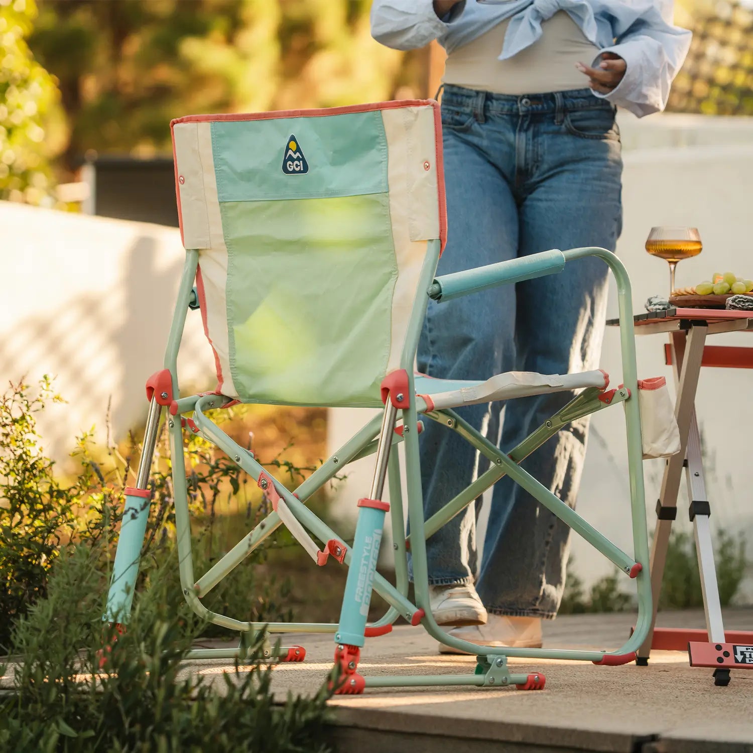 Freestyle Rocker | Featured Outdoor Choice | Outlandridge E863 Cm