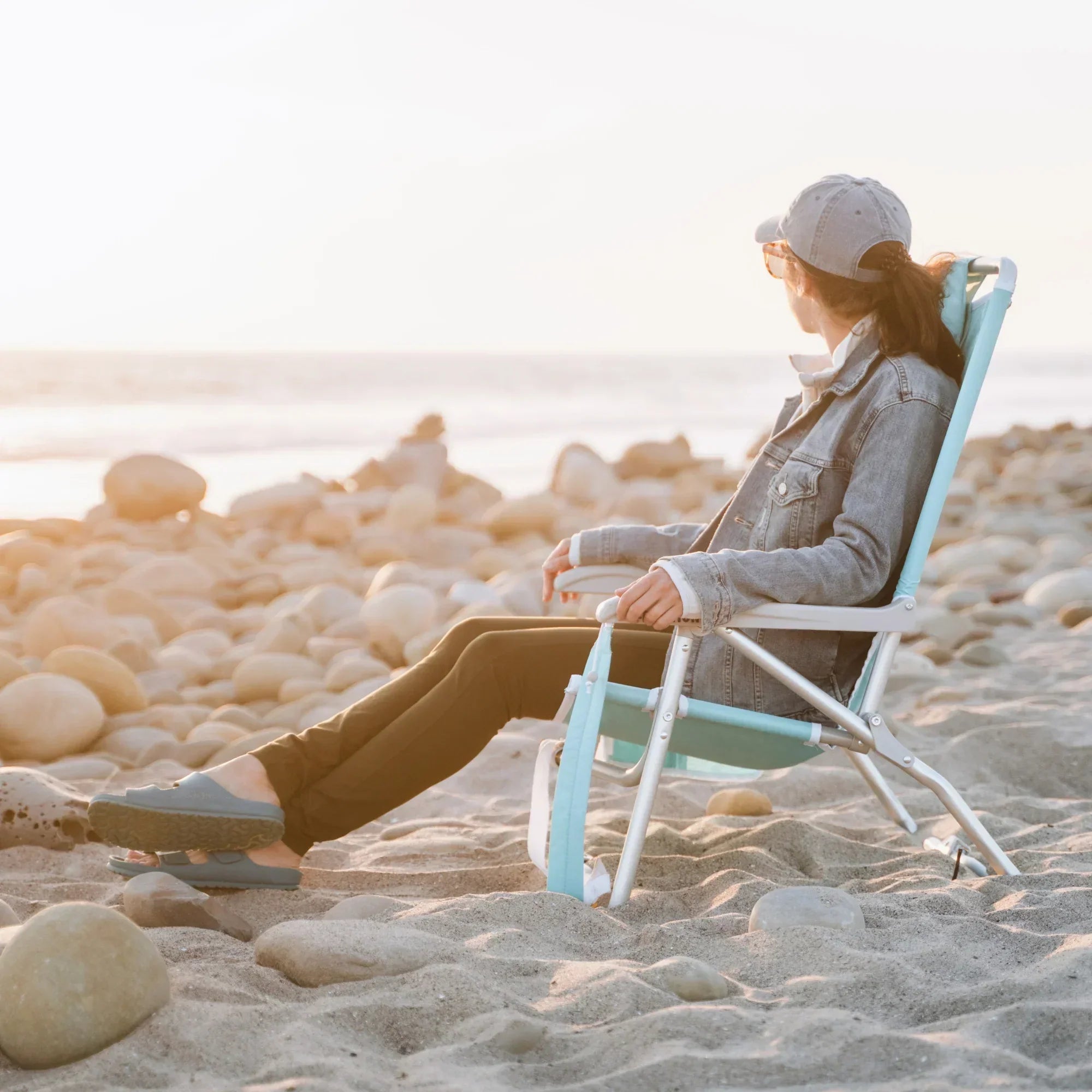 Bi-Fold Beach Chair | Featured Outdoor Choice | Outlandridge 6D3C N6