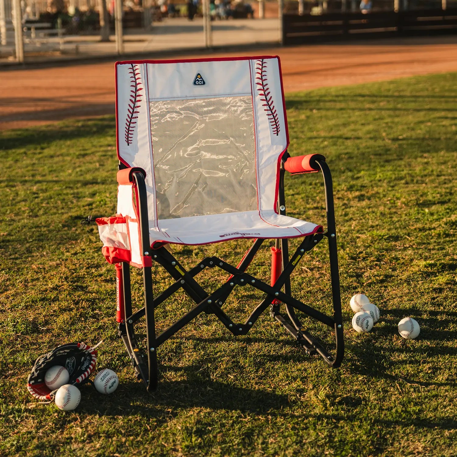 Stowaway Rocker | Featured Outdoor Choice | Outlandridge A0B1 bh